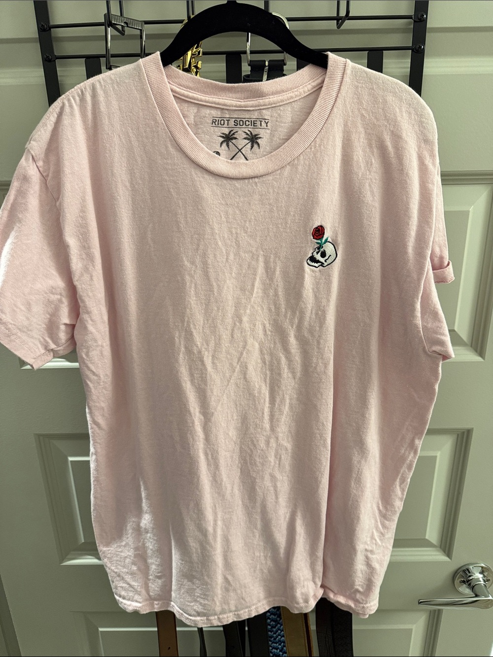 riot society Light Pink Tee with Rose & Skull Patch